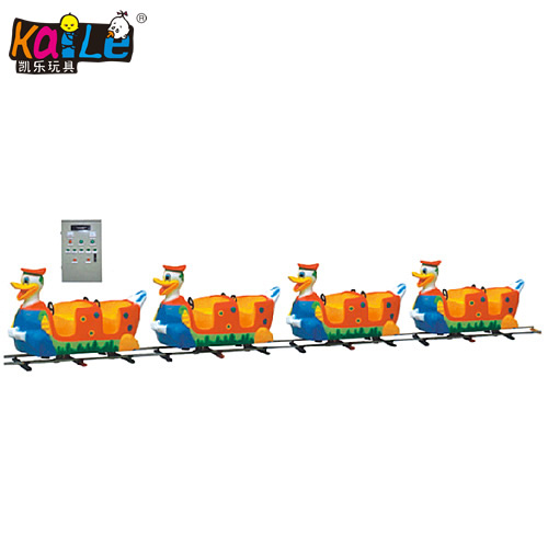 唐老鸭小火车 KL6016